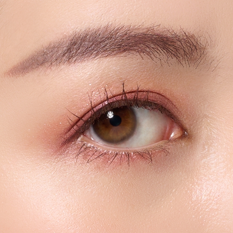 カジュアルorきちんと なりたい雰囲気を叶えるアイブロウ①のSTAFF