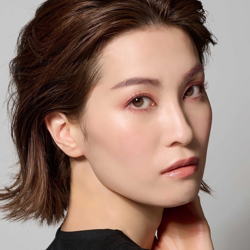 シグニチャー カラー アイズ | SUQQU [スック] 公式サイト