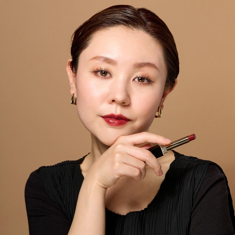 ブラーリング カラー ブラッシュ | SUQQU [スック] 公式サイト