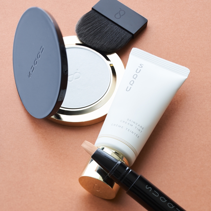 メイクしている間中うるおう、秋冬の新ファンデーションのSTAFF REVIEW