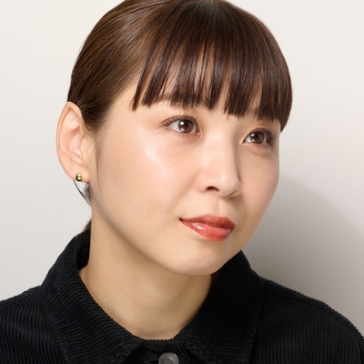 誰でも簡単にニュアンスチークを表現できる新ブラッシュのSTAFF REVIEW