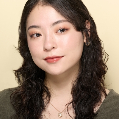 誰でも簡単にニュアンスチークを表現できる新ブラッシュのSTAFF REVIEW