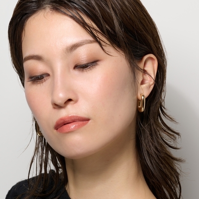 誰でも簡単にニュアンスチークを表現できる新ブラッシュのSTAFF REVIEW