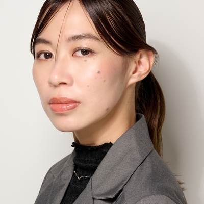 誰でも簡単にニュアンスチークを表現できる新ブラッシュのSTAFF REVIEW