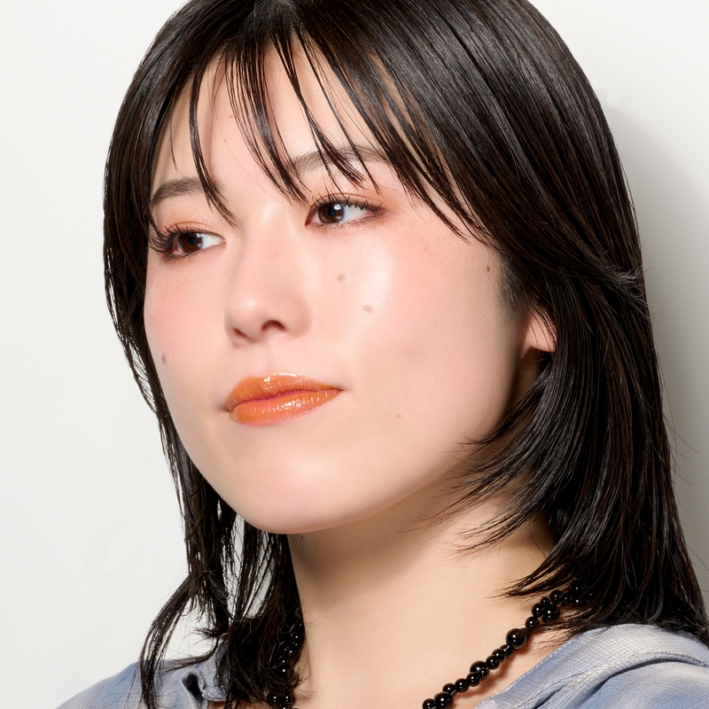 メナメイクアップベースghnり 汗や皮脂くずれに負けないベースメイクのSTAFF REVIEW | スナップ詳細