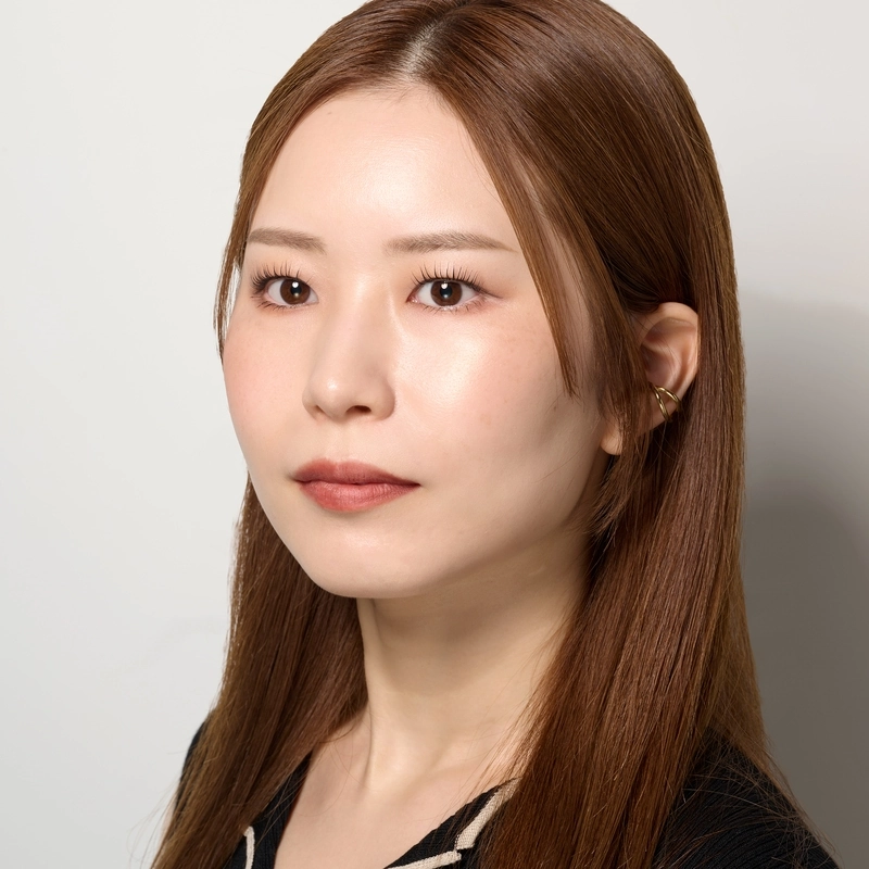 洗練された大人のモーヴメイク | スナップ詳細 | SUQQU [スック] 公式